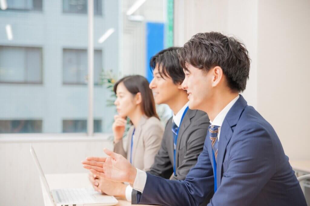 面接官　3人